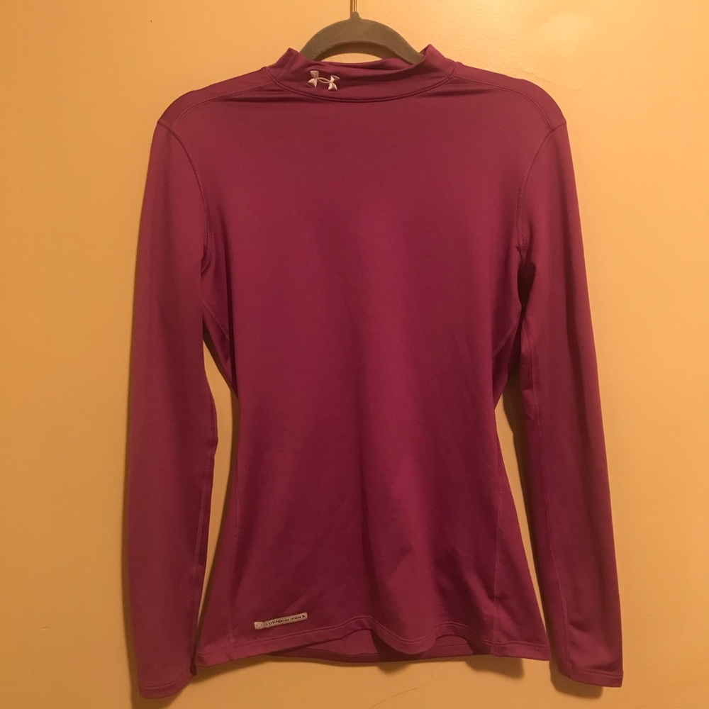 🦋Under Armour Fitted Coupe Ajustée